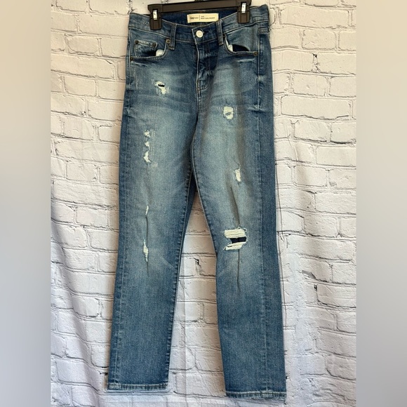 Gap Best Girlfriend Jeans Distressed W/patch Size 24 - Picture 1 of 1